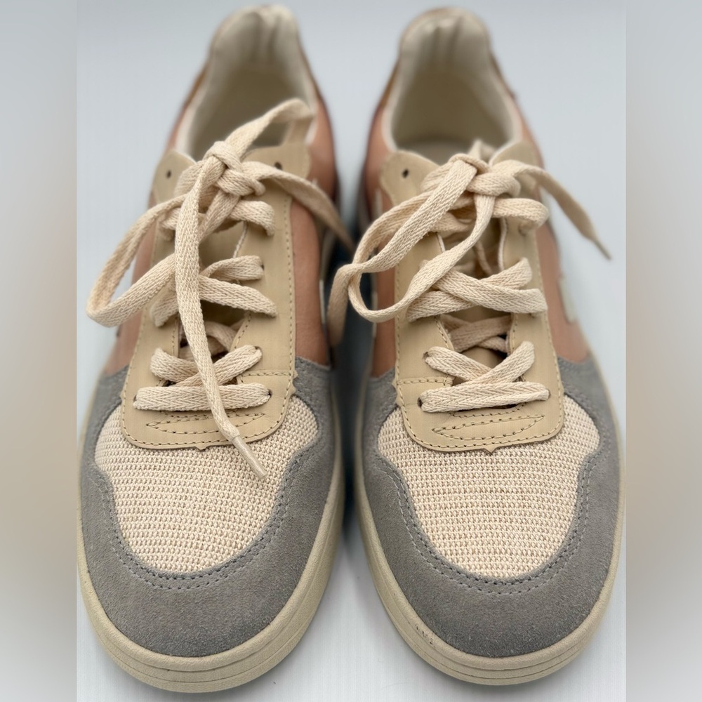Veja Women’s V-10 Sneakers in Blush, Rose, Cream & Gray - Picture 4 of 7